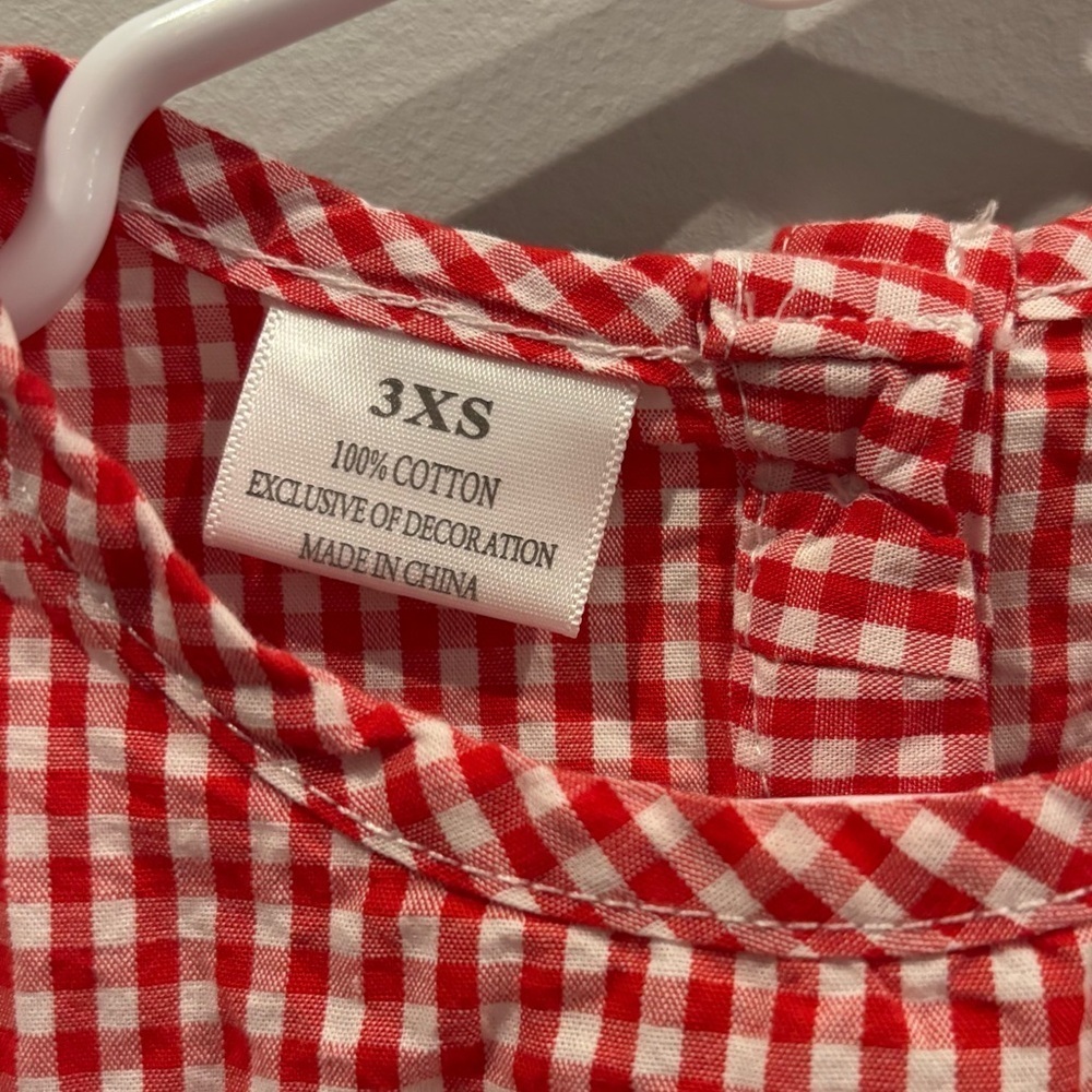 Smocked Valentine’s Day Girls Dress - Picture 4 of 6